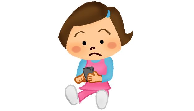スマートフォンで勉強する女の子